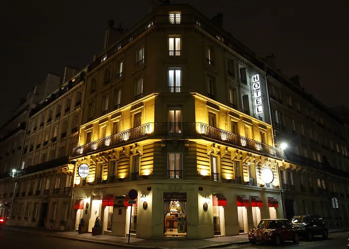 Hotel De Sevigne 3*